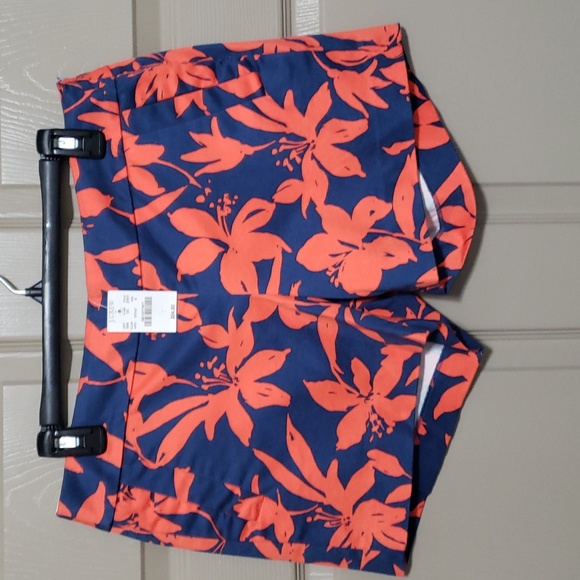 J. Crew Pants - NWT J. Crew tropical stretch chino city fit size 6 shorts
